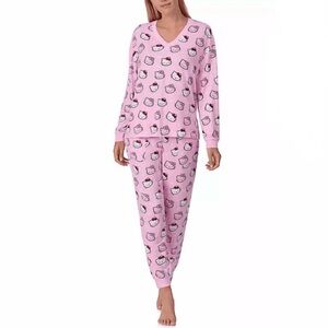 NWT Women’s Hello Kitty Pajama Set
